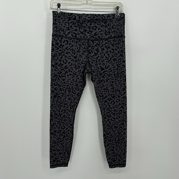 Athleta Charcoal Leopard Print Activewear Set - Picture 4 of 5